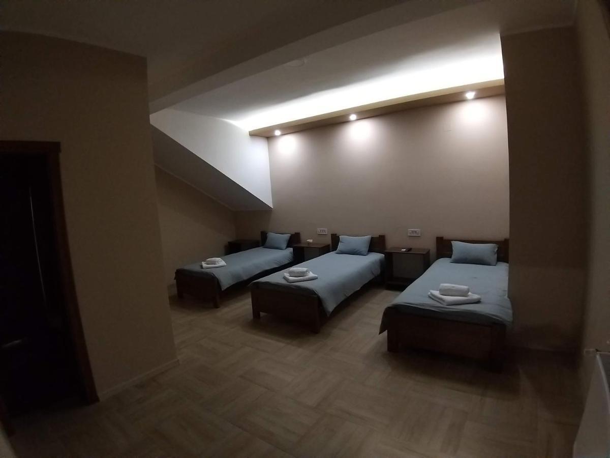 Astra Hotel Bečej Exterior foto